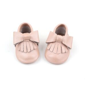 Starbie baby Moccasins Pearl Pink baby shoes toddler shoes Baby girls bows